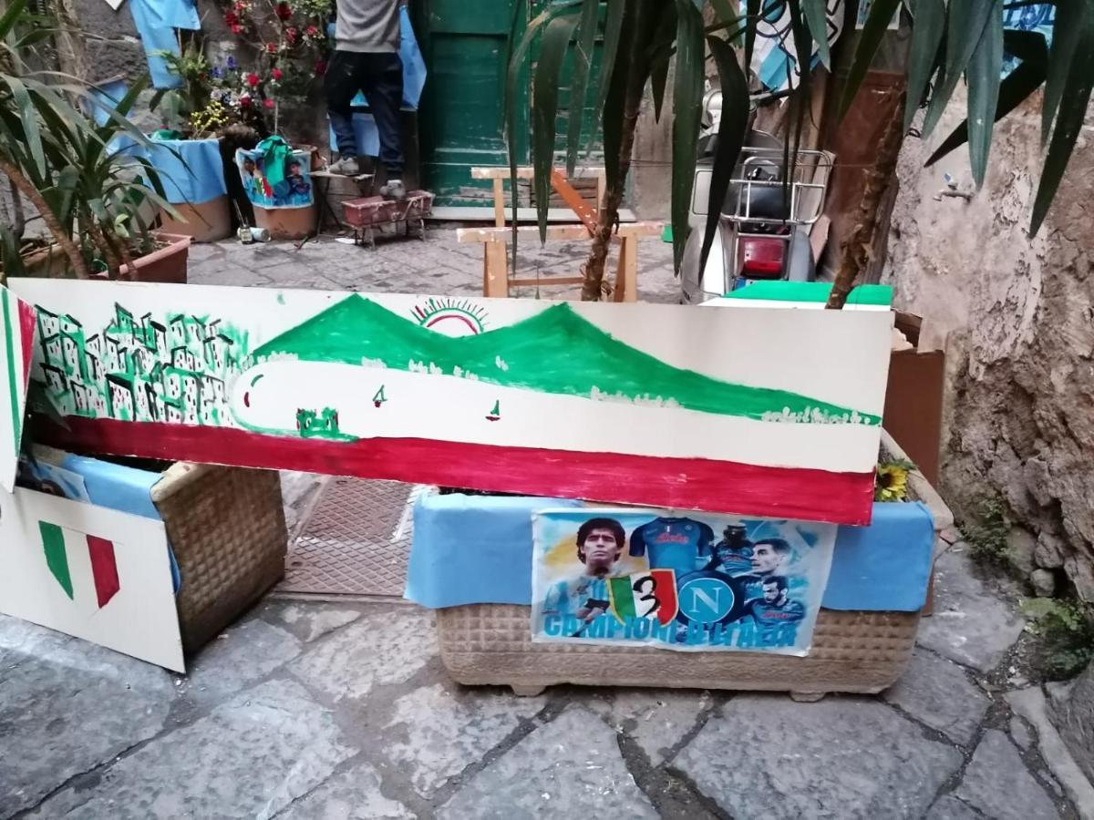 Suite San Gennaro Bis نابولي المظهر الخارجي الصورة